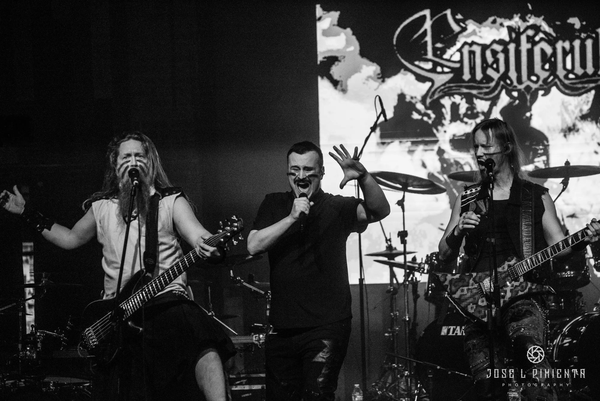 Concert Review: Blind Guardian – Somewhere Far Beyond Tour, with Ensiferum & Seven Kingdoms – Revolution Live, Ft Lauderdale – November 19, 2025